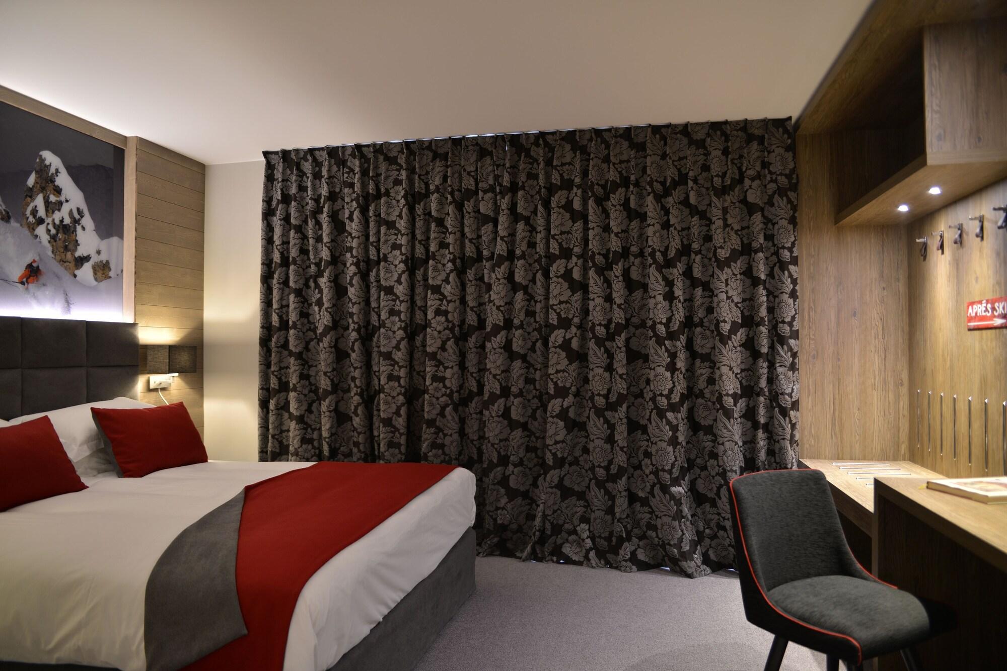 Ily Hotels & Spa La Rosiere 蒙特瓦勒赞 外观 照片