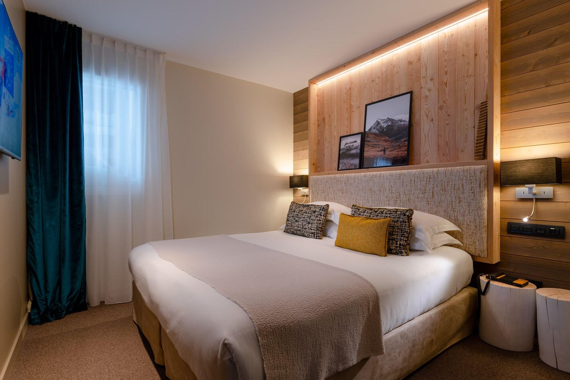 Ily Hotels & Spa La Rosiere 蒙特瓦勒赞 外观 照片